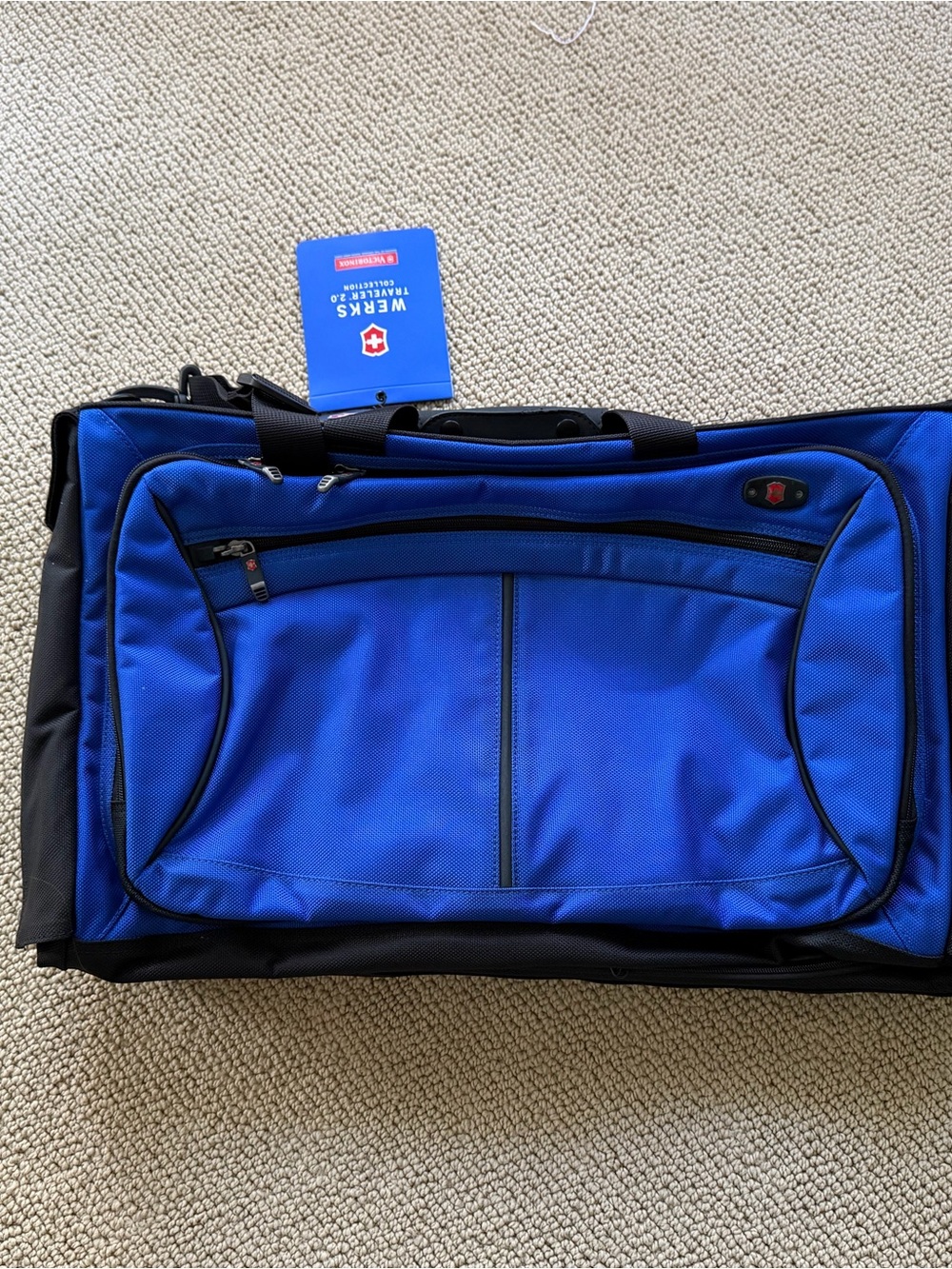 Victorinox Trifold Werks 2.0 Blue Travel Garment Bag with Front Pockets